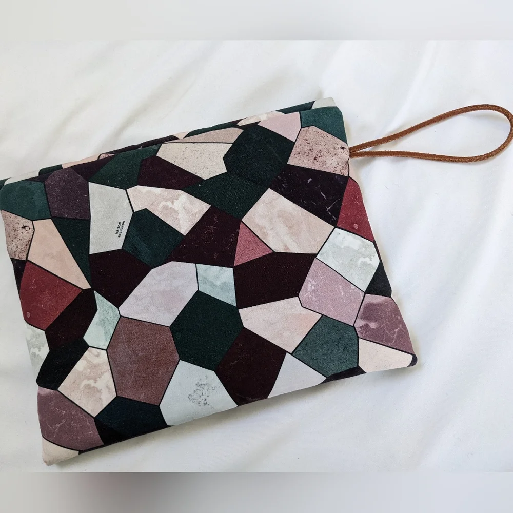 Maison Baluchon Small E-reader Sleeve Carry Sleeve Pouch Bag Clutch